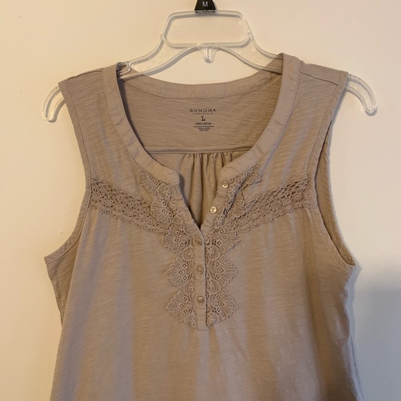 Sonoma Sleeveless Ruffle Blouse Light Brown Sz Lg - Picture 3 of 4